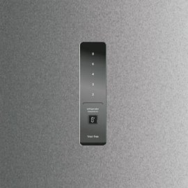 8b03a39f3fea6b3692deb362f7c04d6d